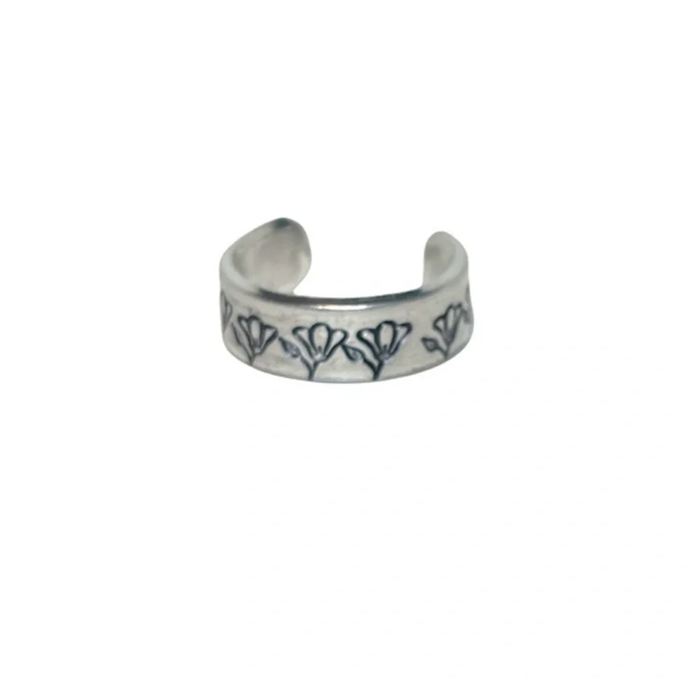 Handmade 7 hand stamped boho floral silver hypoallergenic adjustable cuff ring‎
